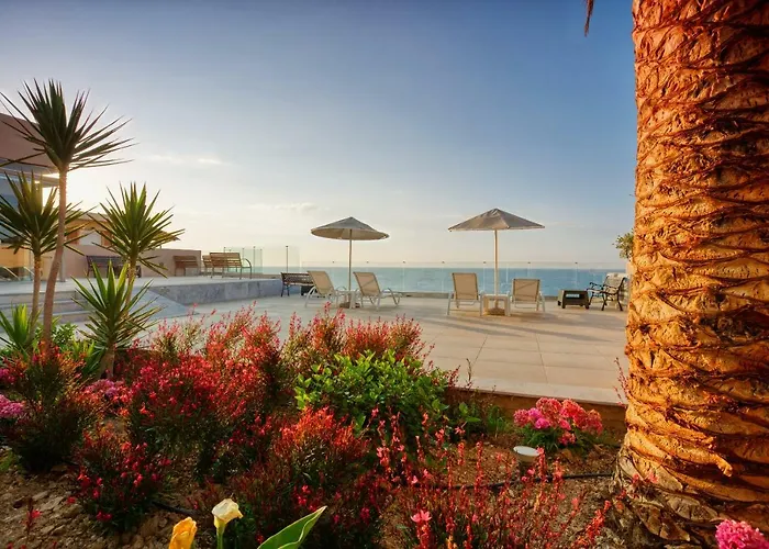 Archipelagos Aparthotel 4*