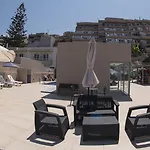 Archipelagos 4*